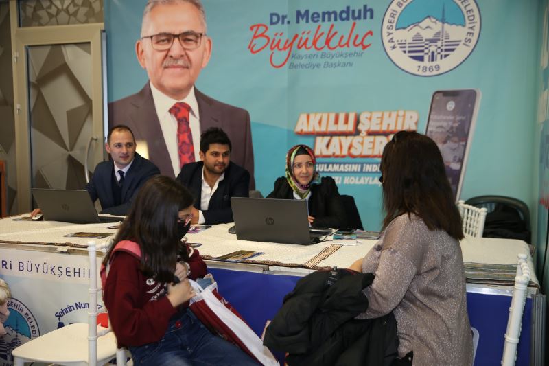 Büyükşehir Alo 153 ve Beyaz Masa, 4. Kayseri Kitap Fuarı’nda