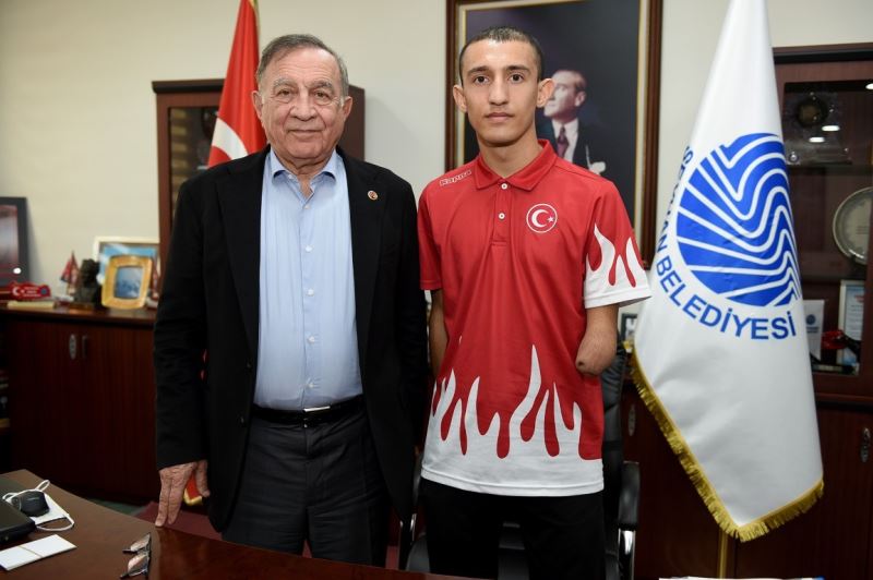 BAŞKAN AKAY,