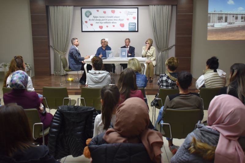 Seracılıkta Kadın Eli projesinde seralar sahiplerini buldu