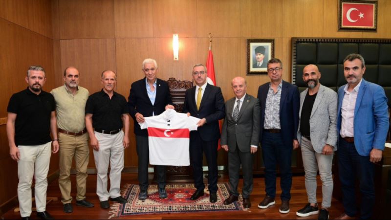 Başkan Güngör: “Spor Alanlarımızın Niteliğini ve Niceliğini Artırıyoruz”