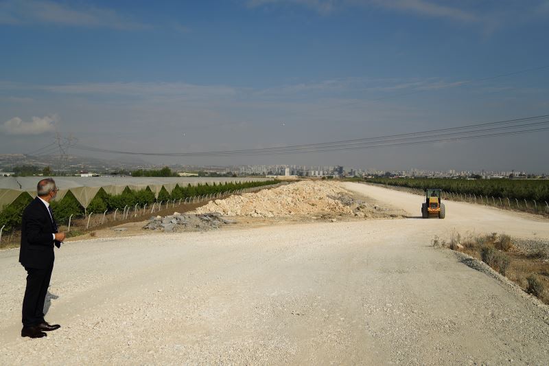 TARSUS, PLAJINA KAVUŞUYOR
