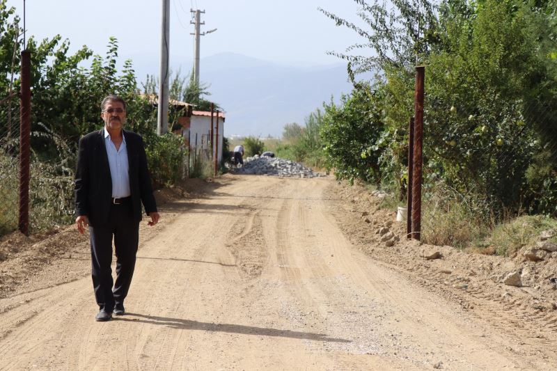 Prof. Muammer Aksoy Mahallesi’nde yollar tamamlanıyor