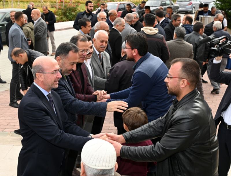 SELÇUKLU’DA CUMA BULUŞMALARI BEREKETE VESİLE OLMAYA DEVAM EDİYOR