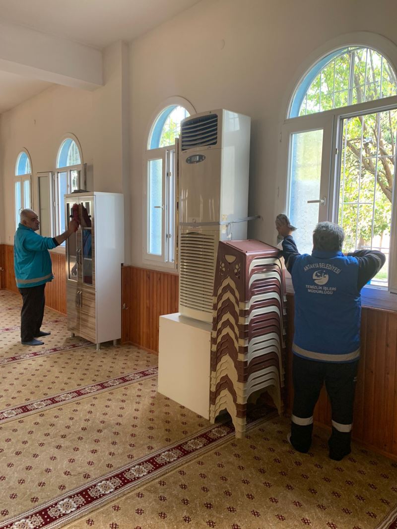 ANTAKYA BELEDİYESİ İBADETHANE TEMİZLİKLERİNE DEVAM EDİYOR