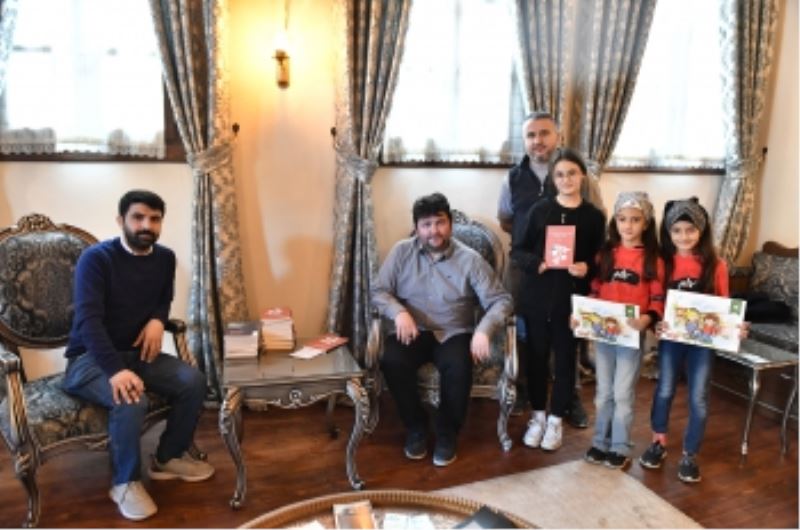 Edebiyatseverler Kedili Tekke’de Buluştu