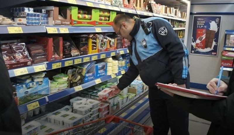 MUSTAFAKEMALPAŞA’DA ZİNCİR MARKETLER MERCEK ALTINA ALINDI