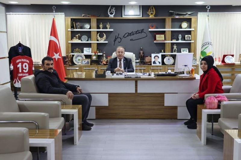 Hitit Üniversitesi Antropoloji Kulübü’nden Başkan Şahiner’e Teşekkür Ziyareti