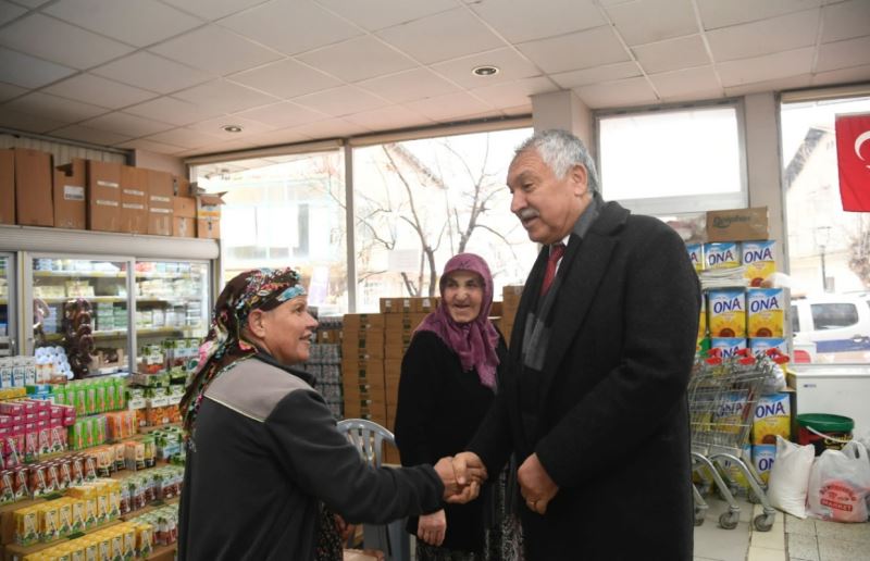 Başkan Zeydan Karalar En Ücra Köylerde Halkın İçinde