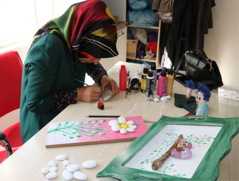 HALİLİYE’DE KADINLARA POZİTİF AYRIMCILIK