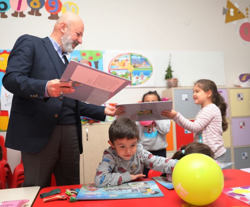 BAŞKAN ÇOLAKBAYRAKDAR; “KAYSERİ’MİZ, HAYIRSEVERLİK ALANINDA DA TÜRKİYE’YE ÖRNEK”