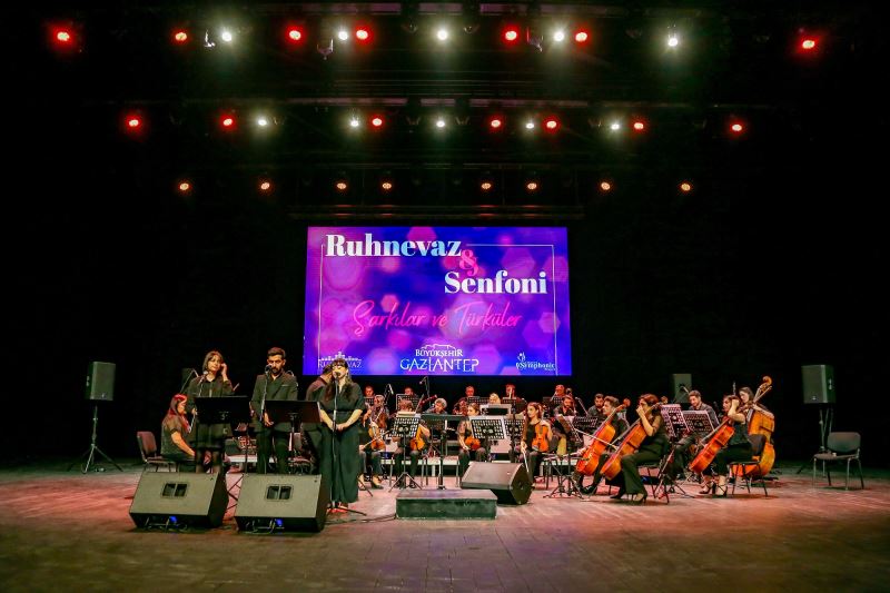 BÜYÜKŞEHİR’DEN RUHNEVAZ ŞARKILAR VE TÜRKÜLER SENFONİSİ KONSERİ