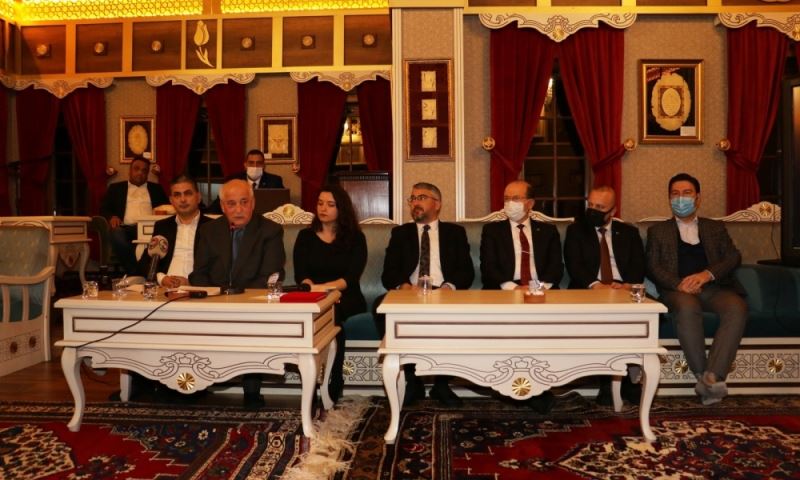 Bayrak Şairi Arif Nihat Asya Söyleşiyle Anıldı