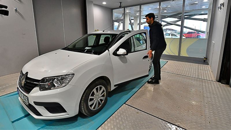 Türkiye’nin en büyük tam otomatik otoparkı açılış için gün sayıyor