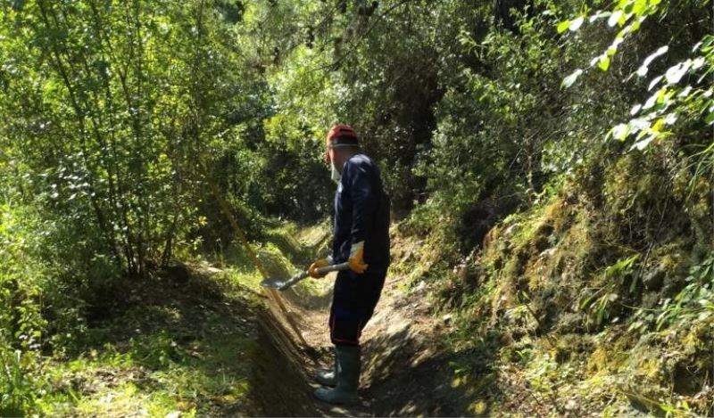 Büyükşehir’den Yatağan’da 36 Bin 700 metre kanal temizliği