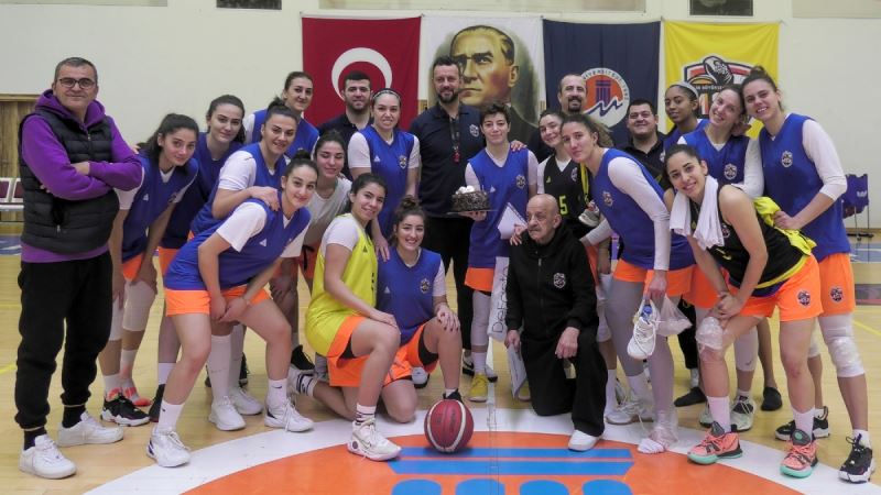 Büyükşehir MSK, Fenerbahçe Gelişim’le Oynayacağı Karşılaşmaya Hazır