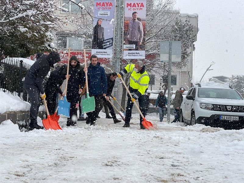 Kentimizde Karla Mücadele: Dayanışma Yaşatır
