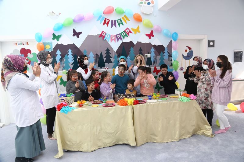Büyükşehir Engelsiz Çocuk Evi’nde “Doğum Günü” Kutlaması