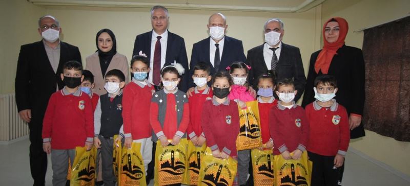 HER SINIFA BİR ŞEHİT VE GAZİ PROJESİNİN TANITIMI YAPILDI