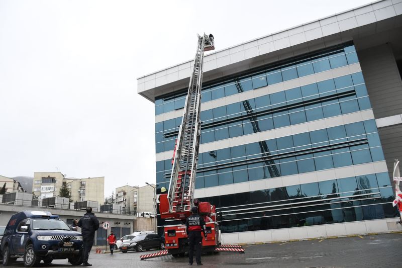 İl Afet Ve Acil Durum Müdürlüğü (AFAD) Koordinasyonunda Yapılan Habersiz Deprem Tatbikatı Başarı ile Gerçekleştirildi