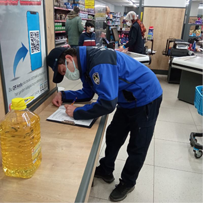 Büyükşehir Zabıtasının market denetimleri sürüyor