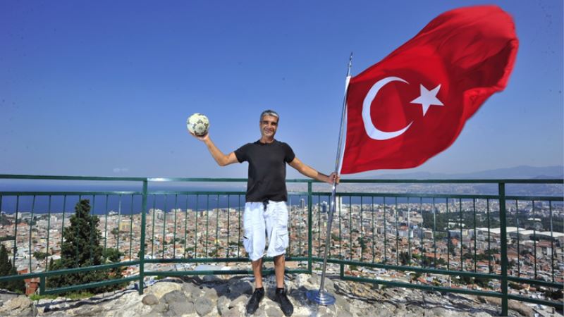 İzmir Namık Dalgakıran’ı Milli Takım’a uğurladı