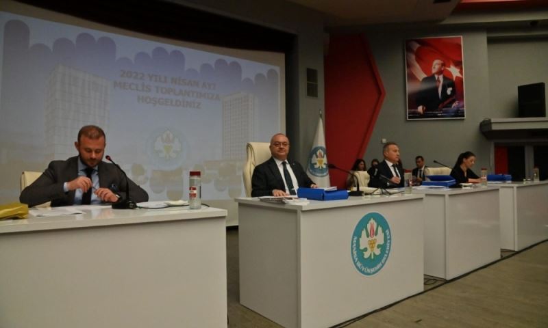 Başkan Ergün, Şehitlerimizi ve Hayatını Kaybedenleri Andı