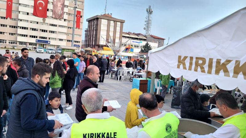 RAMAZAN SOKAĞINA YOĞUN İLGİ