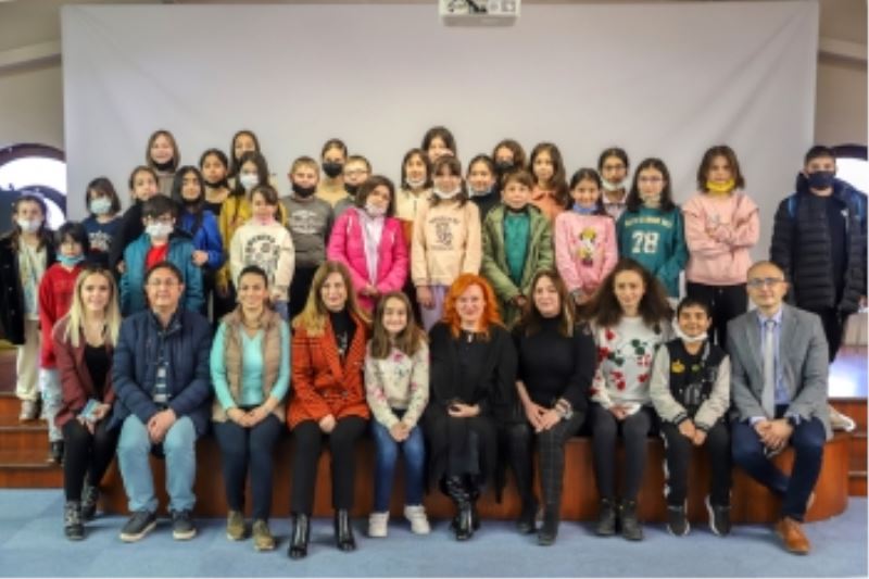 ÇOCUKLAR ESKİŞEHİR’İN ÖYKÜLERİNİ YAZDI