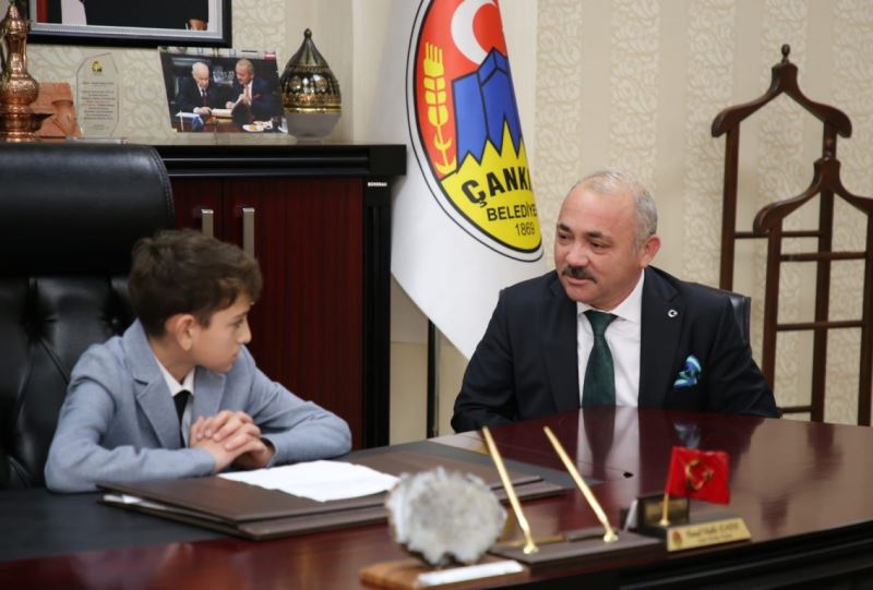 Koltuk da Söz de Çocukların