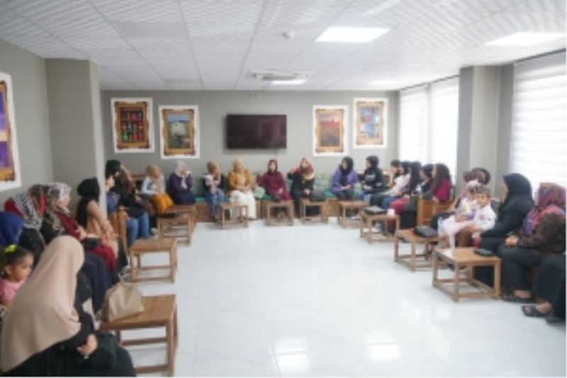 Kadınlar kendi lokalinde dinlenip stres atıyor