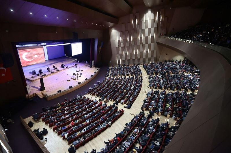 Büyükşehir gönülleri fethetmeye devam ediyor