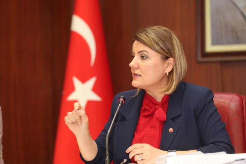 HÜRRİYET: ÜÇ KURUŞA KİRAYA VERDİĞİNİZ YERLERİ YENİDEN HALKIMIZA KAZANDIRDIK