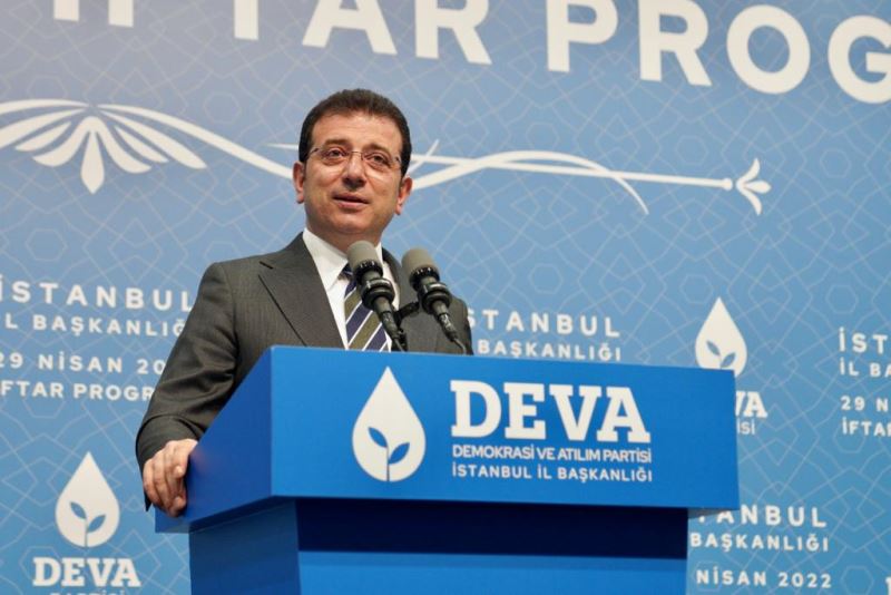 BABACAN VE İMAMOĞLU DEVA PARTİSİ İFTARINDA BULUŞTU