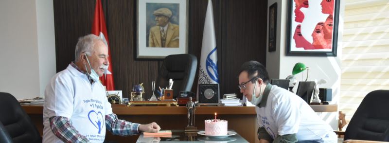 Tıpkı Sizin Gibiyiz +1 Farkla