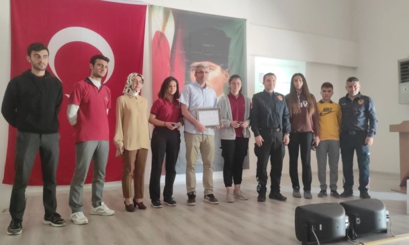 Ahmetlili Gençler İtfaiyeyle Tanıştı