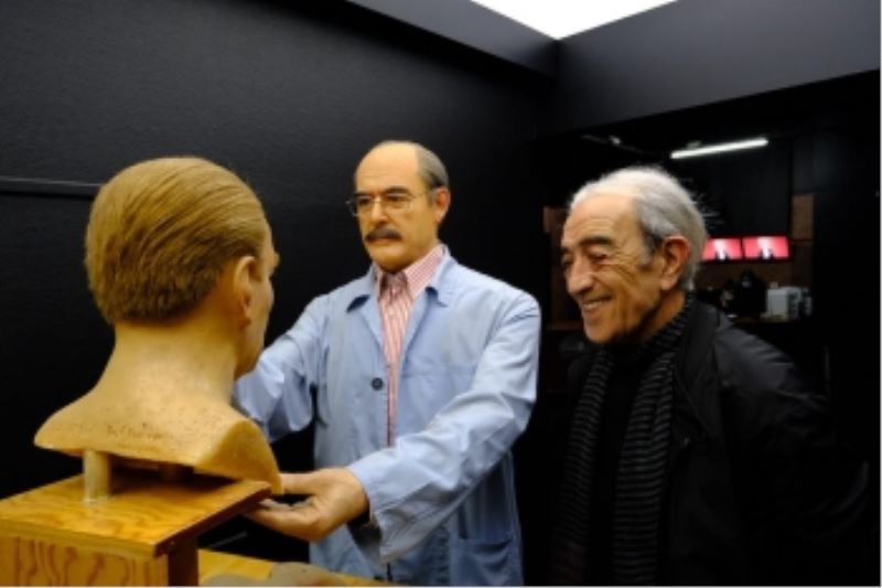 AKBAYRAM MÜZEYE HAYRAN KALDI