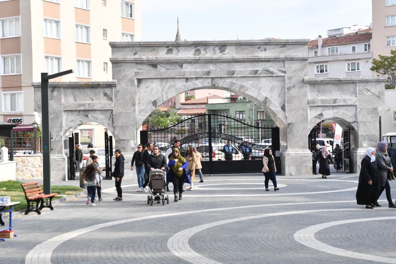 Başçeşme Mezarlığı Yeni Haliyle Vatandaşlardan Tam Not Aldı
