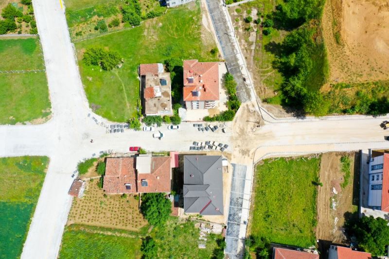 Fatih Sultan Mehmet Mahallesi, Akasya, Gelincik, Nar Tanesi, Buket sokaklarımız ve Necip Fazıl Caddemizde parke yol yapımı için hazırlıklarımız devam ediyor.