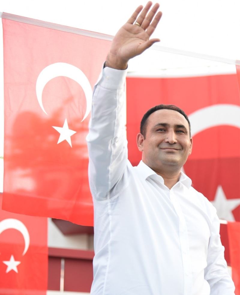 “GÖNÜLDEN HİZMET ÜRETİYOR, GÖNÜLLER KAZANIYOR”