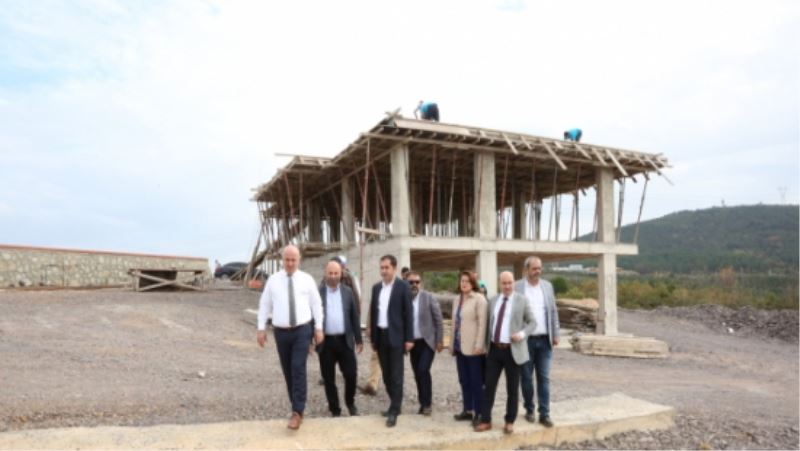 BALÇIK MEZARLIĞI HİZMET BİNASI’NDA SONA GELİNİYOR