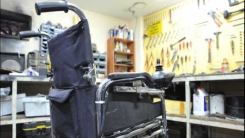 ENGELLİLERİN ARAÇLARINI DARICA BELEDİYESİ TAMİR EDİYOR