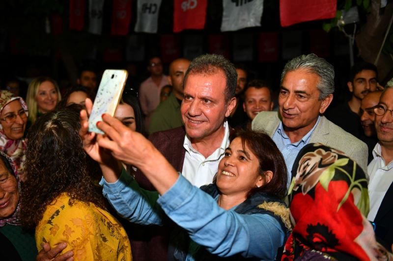 Başkan Seçer, Elvanlı’da Anneler Günü Kutlamasına Katıldı