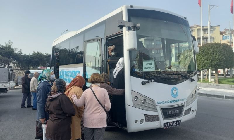 Arife Günü ve Bayramda Mezarlıklara Ücretsiz Ulaşım Hizmeti