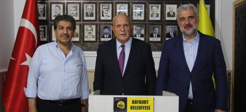 AK PARTİ İSTANBUL İL BAŞKANI VE ESENLER BELEDİYE BAŞKANI’NDAN BELEDİYE BAŞKANIMIZA ZİYARET