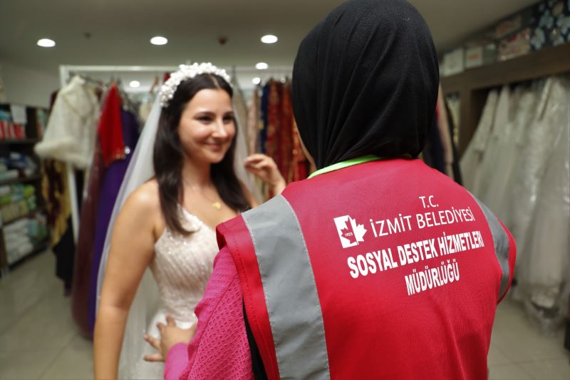 İZMİT BELEDİYESİ ‘DOST ELLER’İNİ DAMAT ADAYLARINA DA UZATIYOR