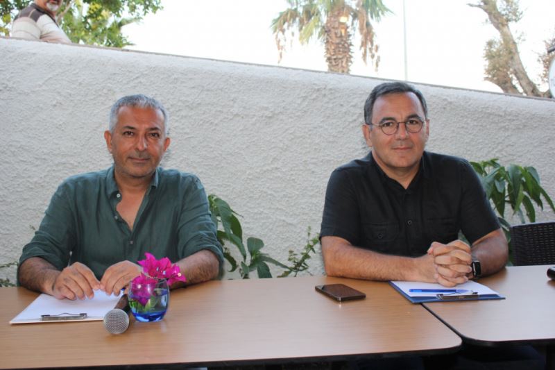 BODRUM BELEDİYESİ YAZAR VE GAZETECİLERİ HALKLA BULUŞTURUYOR