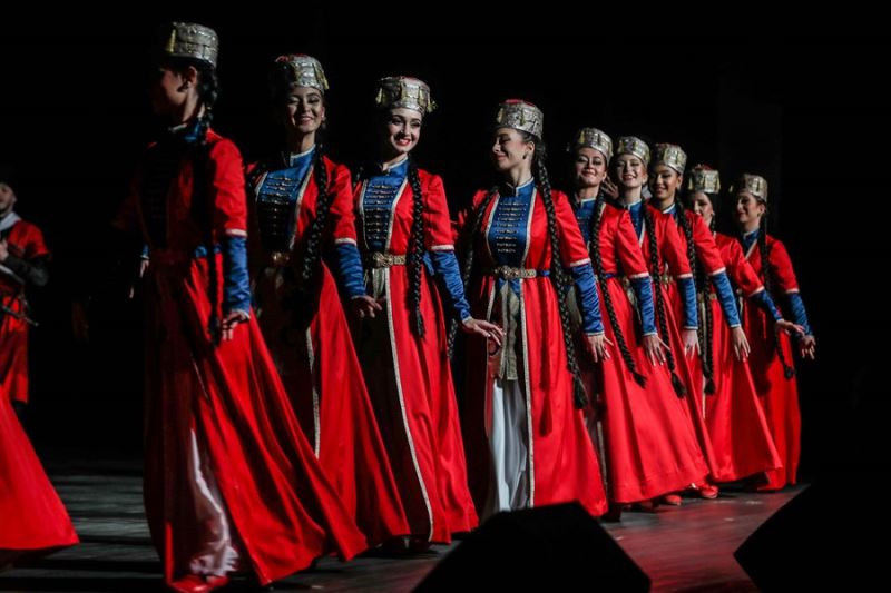 Çerkesler Yenimahalle’de Buluştu