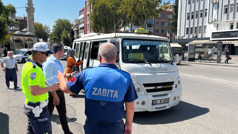 ŞEHİR İÇİ MİNİBÜSLERİ DENETLENDİ