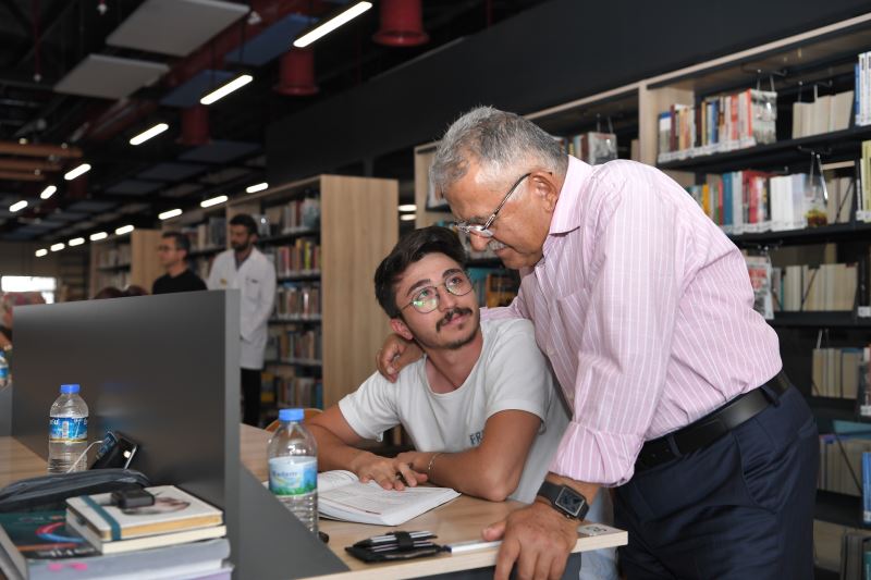 Başkan Büyükkılıç, Çok Amaçlı Beyazşehir Sosyal Yaşam Merkezi