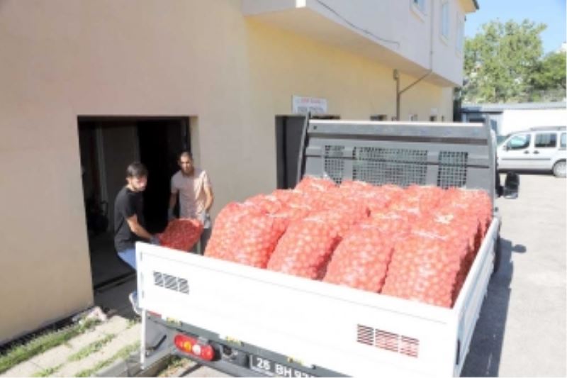 YETİŞTİRİLEN ÜRÜNLER SOSYAL DESTEĞE DÖNÜŞTÜ